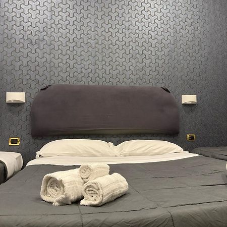 International Hotels 나폴리 외부 사진